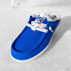 nhl® new york rangers® wally slip varsity blue/red