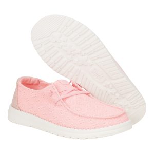 wendy eyelet pale pink