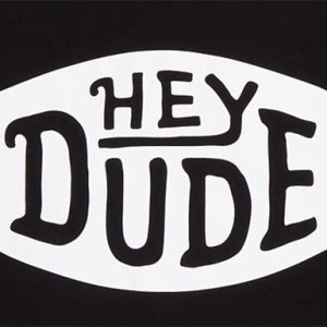 go to chest buckle tee black