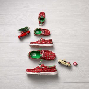 wally holiday sweater red/green/multi